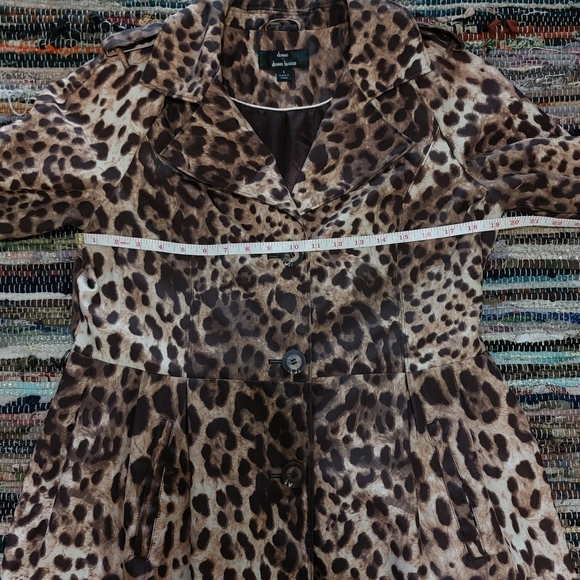 Vintage Dennis Basso Leopard Print Collared Longline Trench Coat Size Small - Picture 11 of 15
